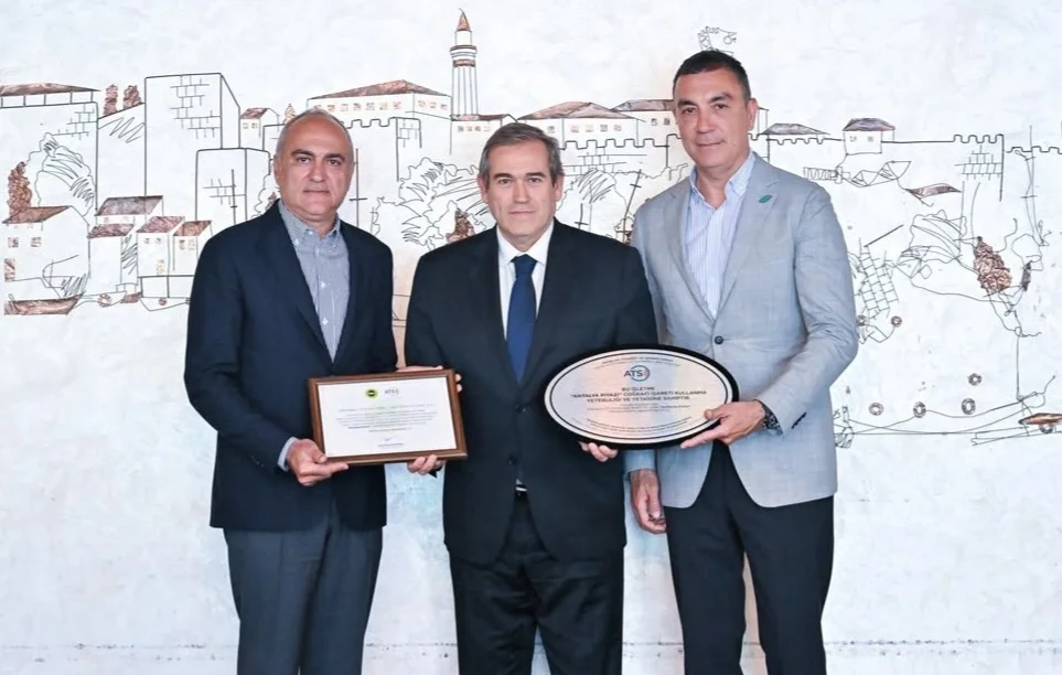 Lara Barut Collection, Kabak Tatlısı ve Piyaz ile Coğrafi işaret Belgelerini aldı