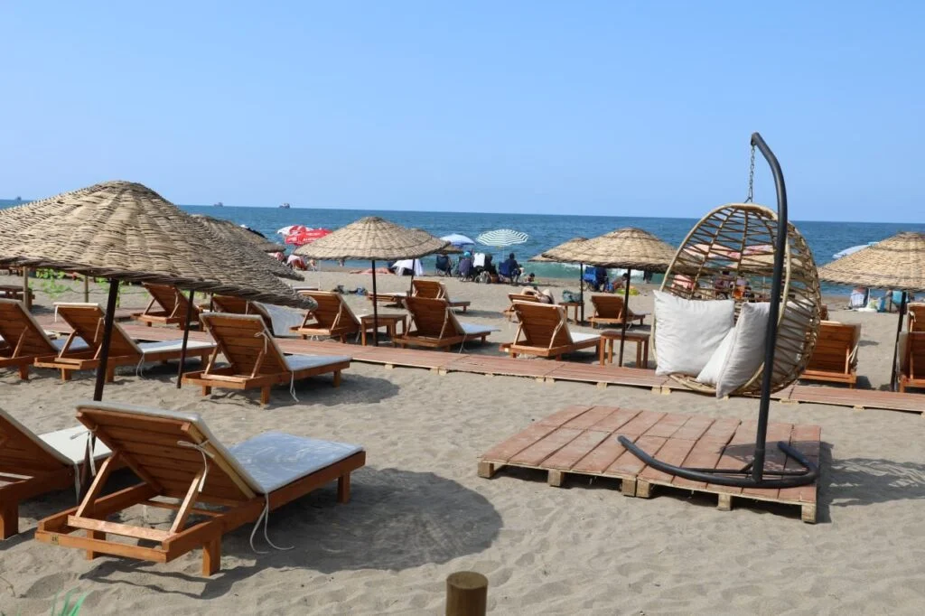 Turist ve esnaf karşı karşıya geldi