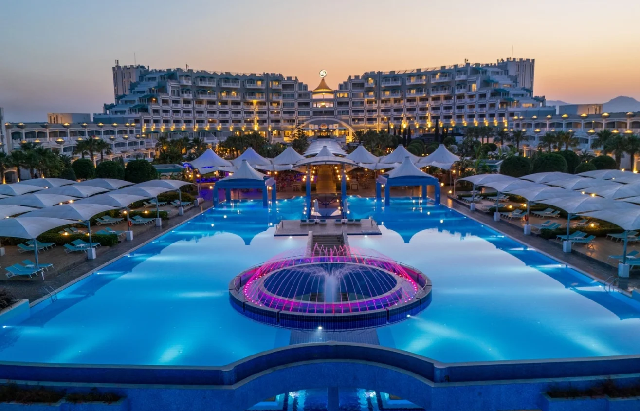 Limak Cyprus Deluxe Hotel, Kuzey Kıbrıs'ta dünya lezzetleri ve sürdürülebilirlik anlayışı ile dikkat çekiyor