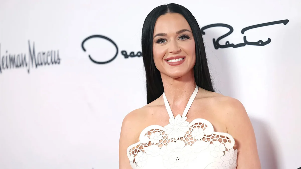 Ünlü şarkıcı Katy Perry’e turizm devi İspanya’da inceleme şoku