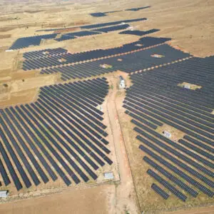 Royal Wings ve Royal Taj Mahal kullandığı enerjinin %100’ünü güneşten elde ediyor