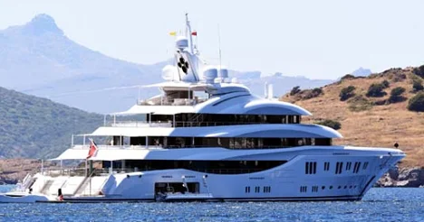 Rus milyarder 150 milyon dolarlık yatıyla Bodrum'da