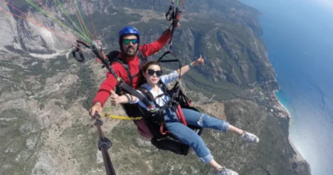 Çinli turistler yamaç paraşütü için Fethiye’ye akın ediyor