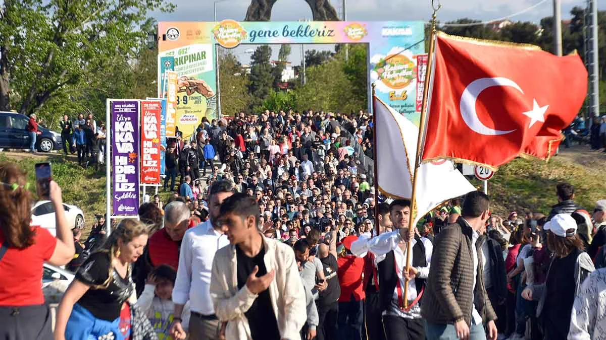 Edirne'deki Kakava Şenlikleri, otelleri doldurdu
