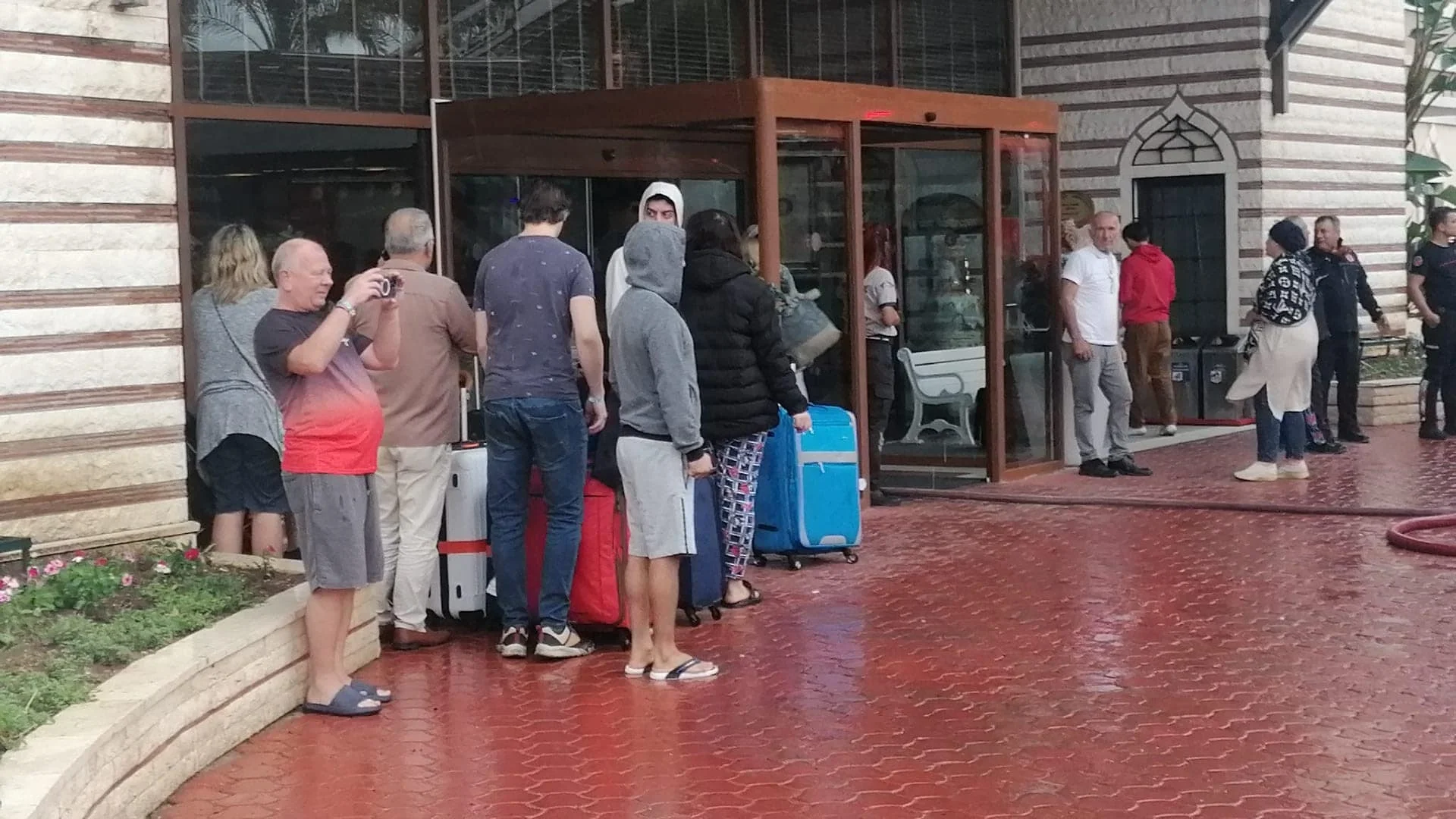 Antalya’da 5 yıldızlı otelde korkutan yangın