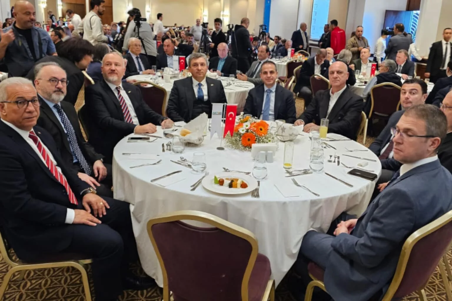 İstihdam sorunumuz yok, istihdamı yönetme sorunumuz var!