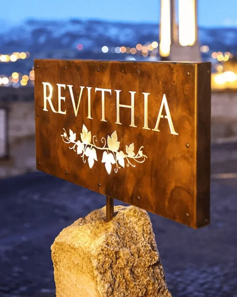 Kayakapı Premium Caves'in Michelin yıldızlı restoranı Revithia, Avrupa’nın en iyi 25 restoranı arasında