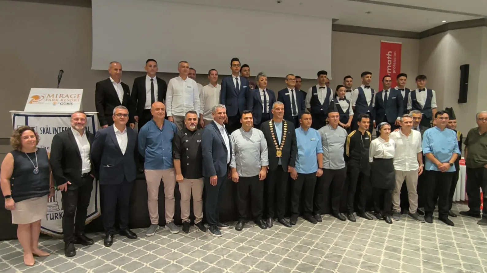 Skal Antalya üyeleri, Mirage Park Resort'te buluştu