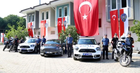 Belek turizm yatırımcılarından, Emniyet Müdürlüğü’ne araç desteği