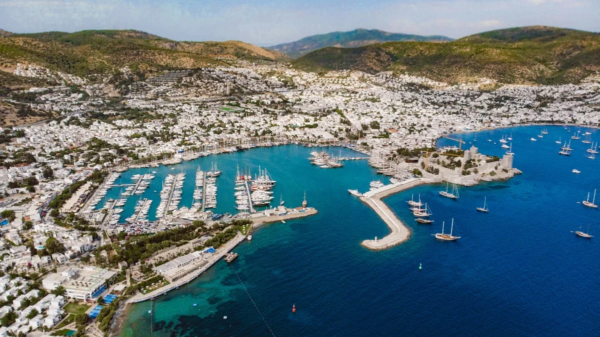 Magazinsel pahalı tatil imajı, Türk turizmine zarar veriyor