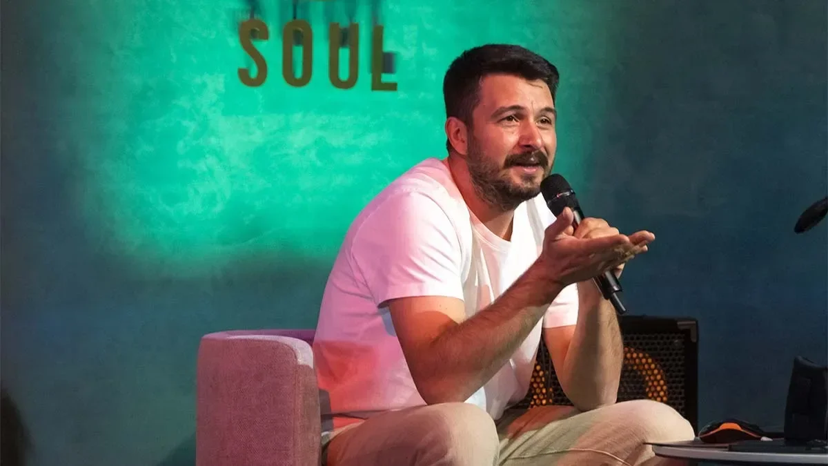 Alper Tüydeş, Akra Talks’ta doğanın ilham veren hikayelerini anlattı