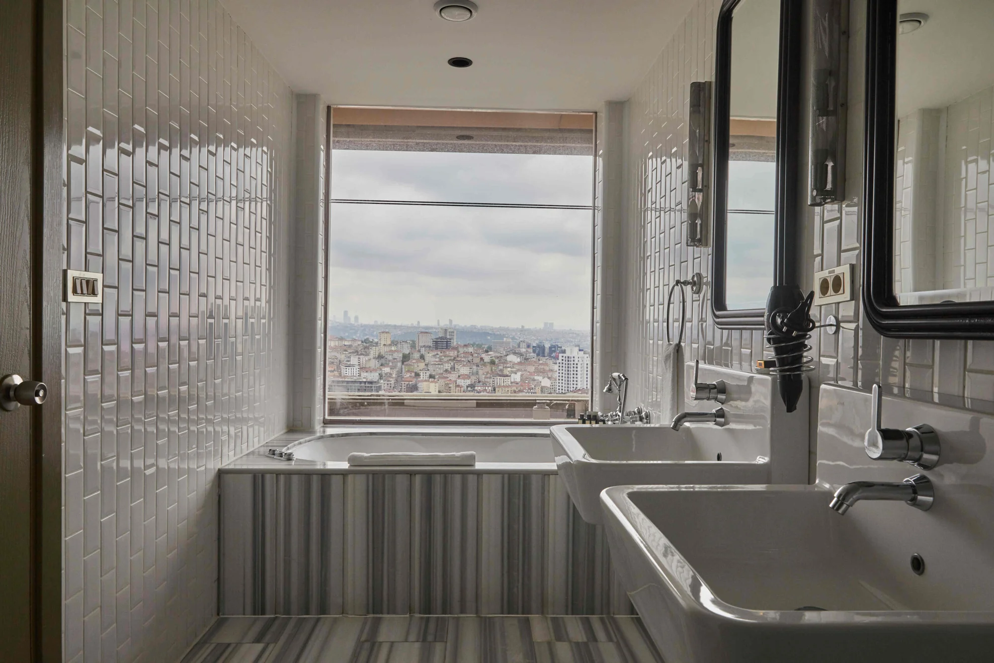 Cettia Hotels, The Marmara Şişli’yi satın alarak şehir otelciliğine adım attı