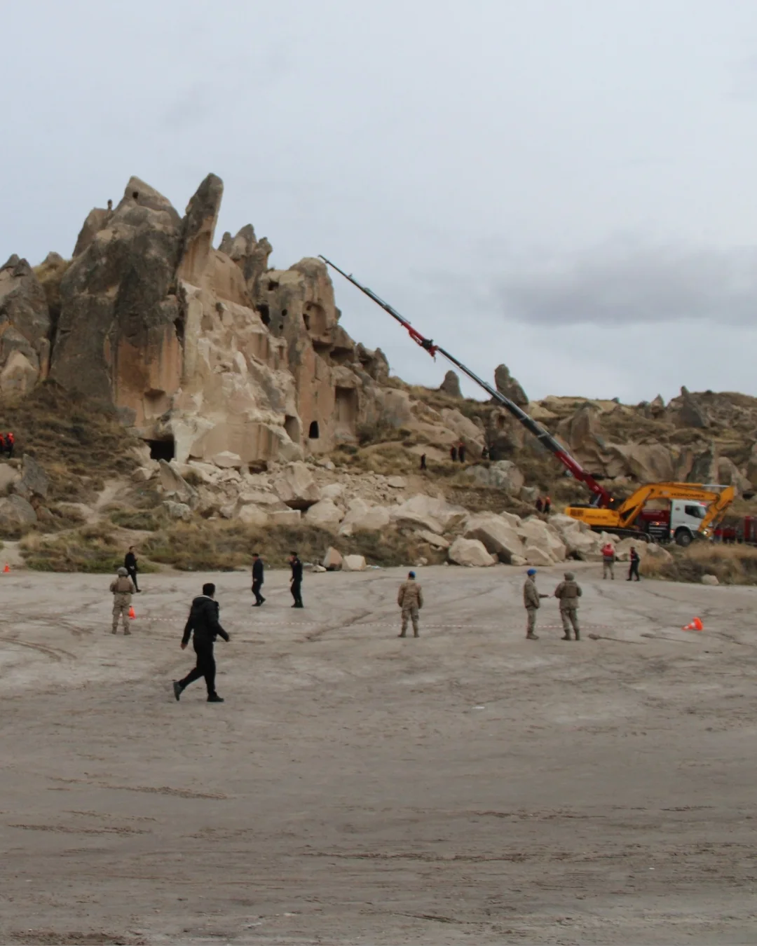 Göreme'de 3 kişinin hayatını kaybettiği peribacası toprak kayması için Cumhuriyet Başsavcılığı ve Valilik soruşturma başlattı