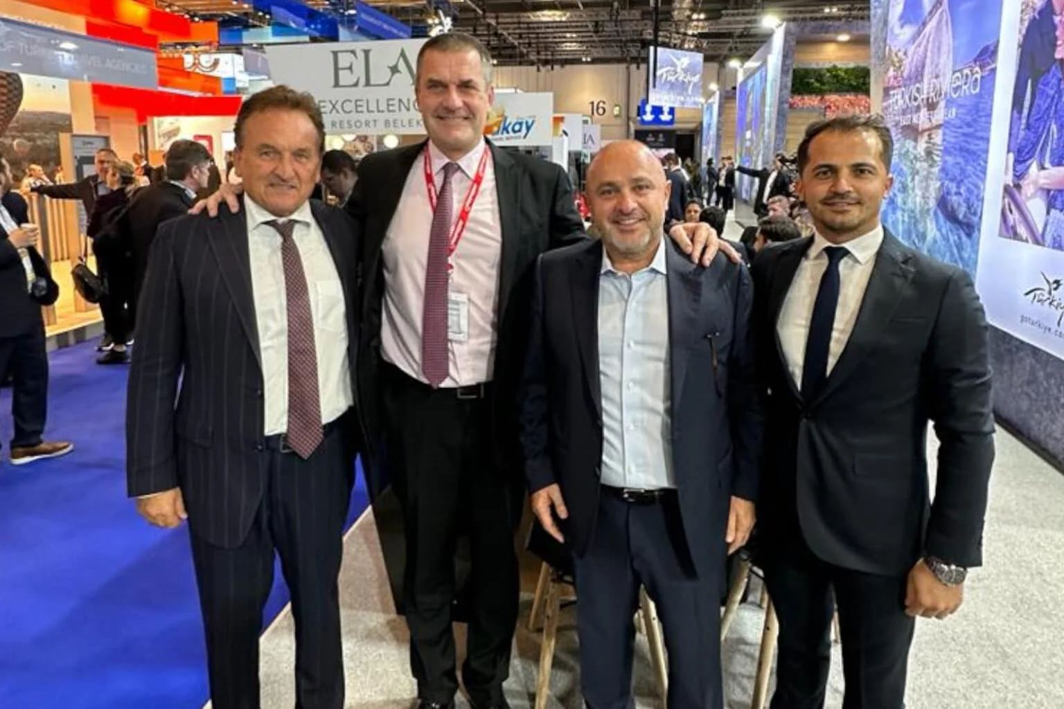 Ahmet Akbalık ve Jet2 CEO'su Steve Heapy, WTM'de buluştu