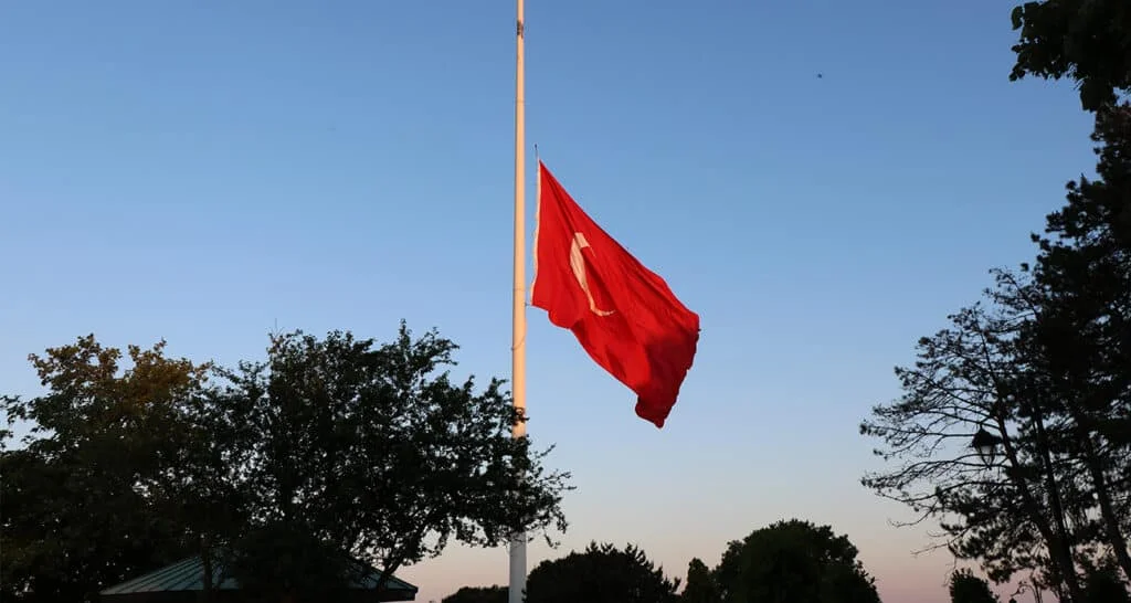 Türkiye’de 3 günlük milli yas ilan edildi