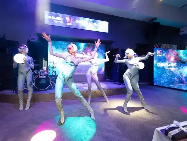 Cosmos Theatre ve Cosmos Moonlight, Rus seyahat acentaları ile The Toy’da buluştu