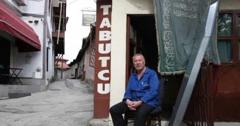Tabut imalathanesine turist ilgisi