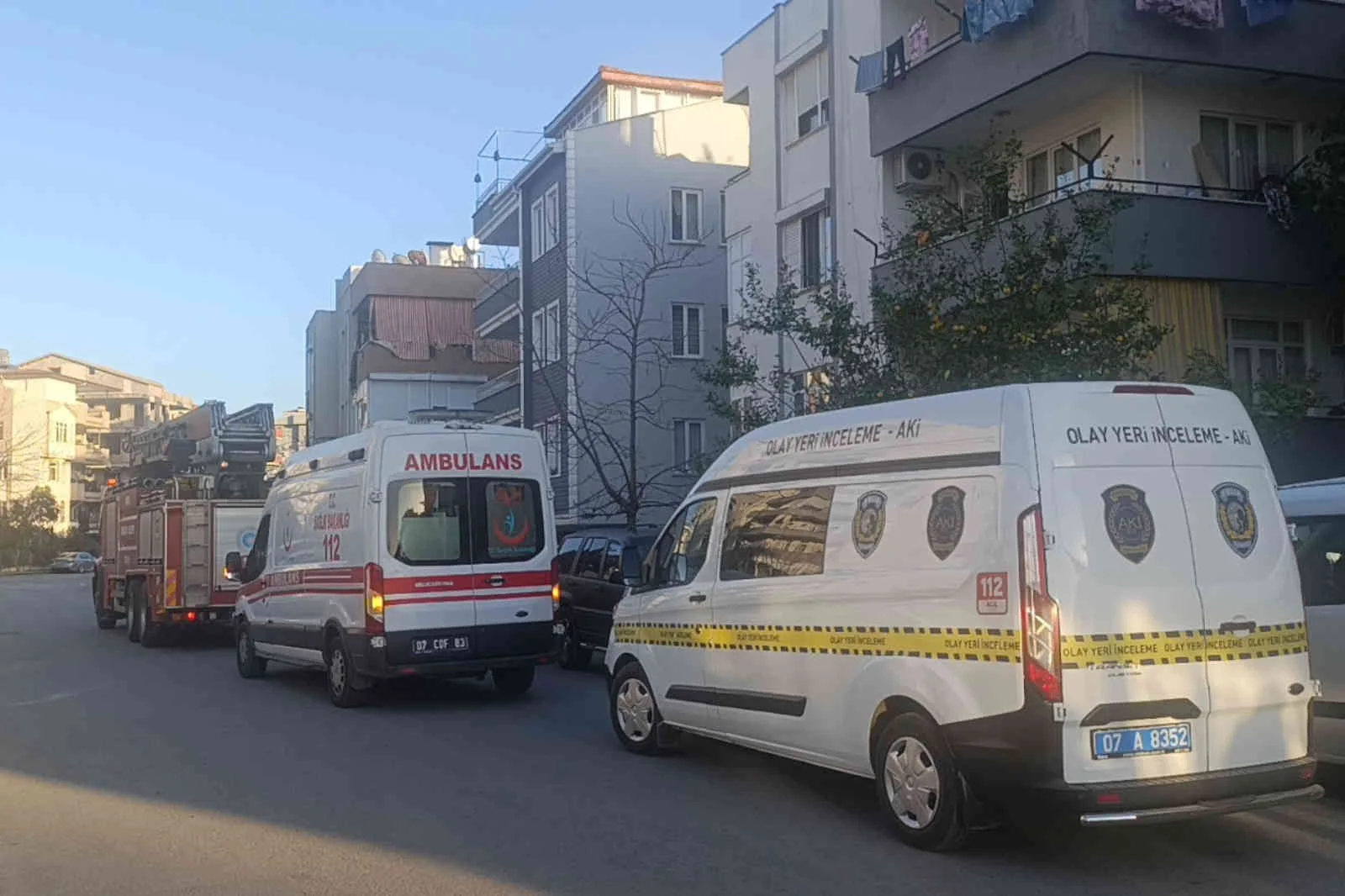 Kayıp otel fotoğrafçısı evinde ölü bulundu