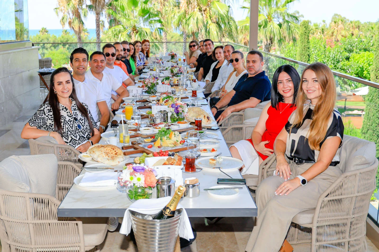 BDT pazarı acente yöneticileri Glorıa Hotels & Resort Belek’te bir araya geldi!