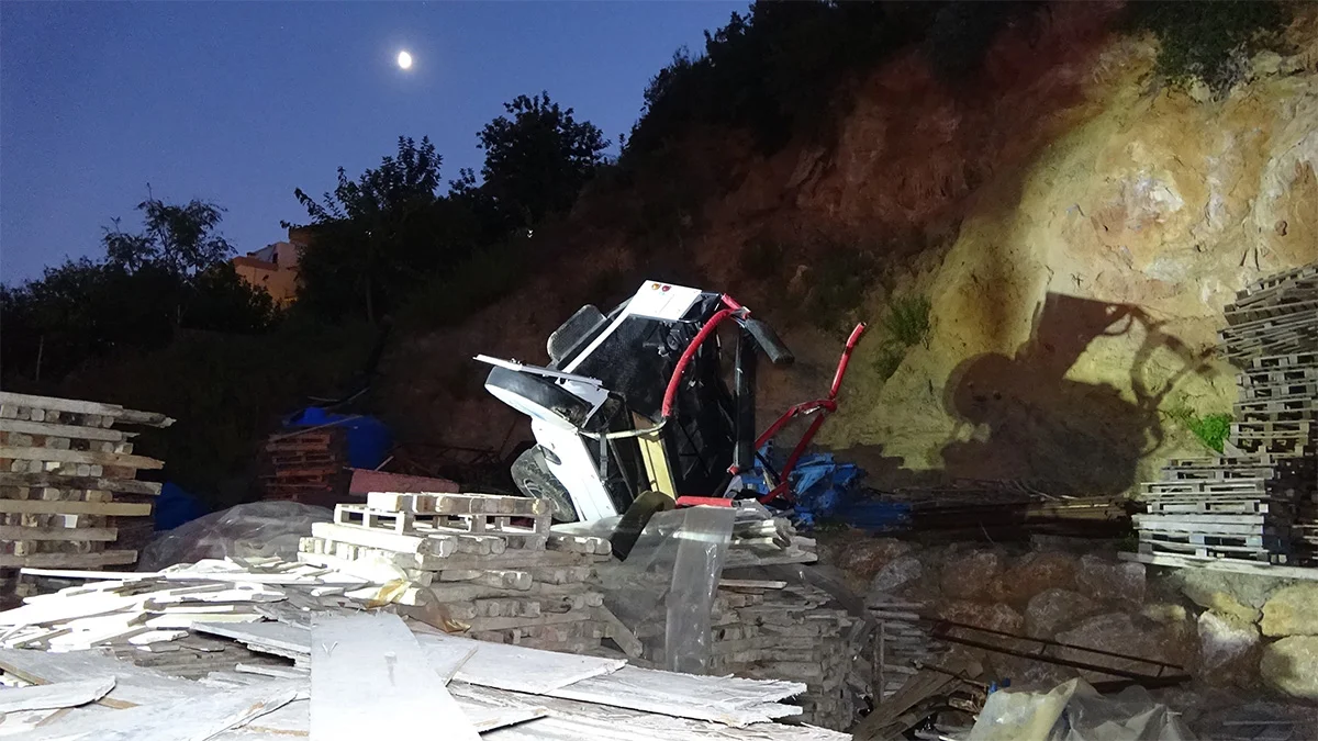 Antalya’da feci kaza: Safari aracı uçuruma yuvarlandı