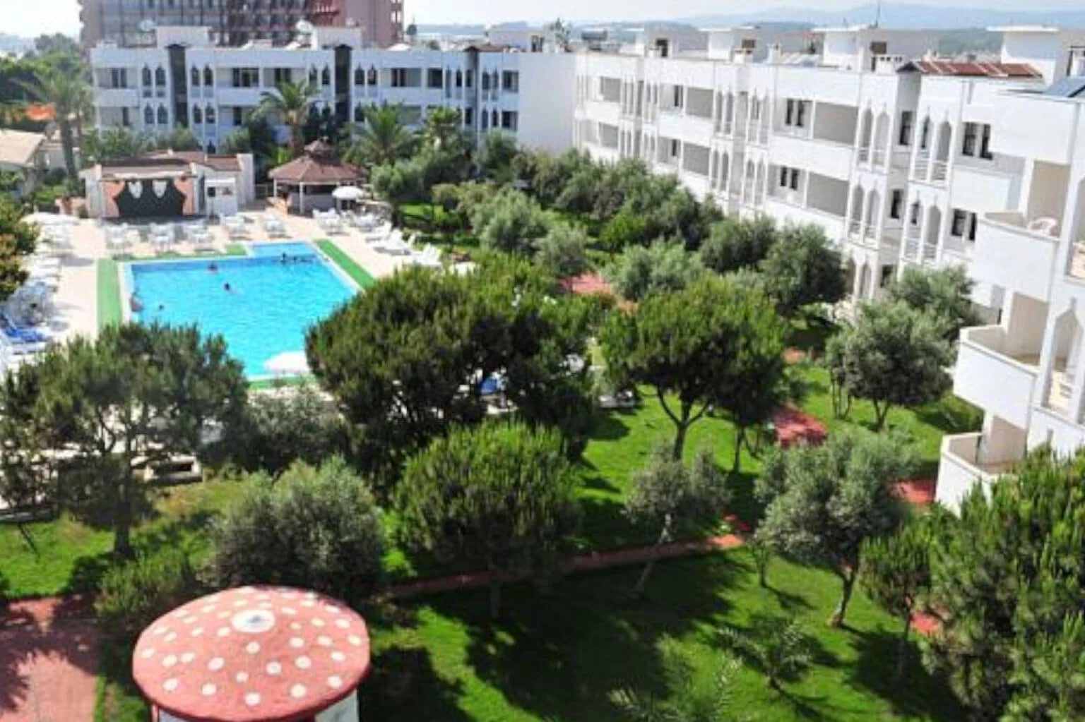 Antalya’da 5 ortak anlaşamadı, oteli mahkeme satacak