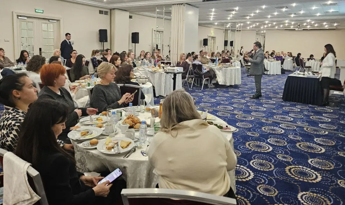 Rus turistler Türkiye'ye dönecek