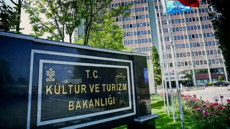 Kültür ve Turizm Bakanlığı 1500 personel alımı gerçekleştirecek