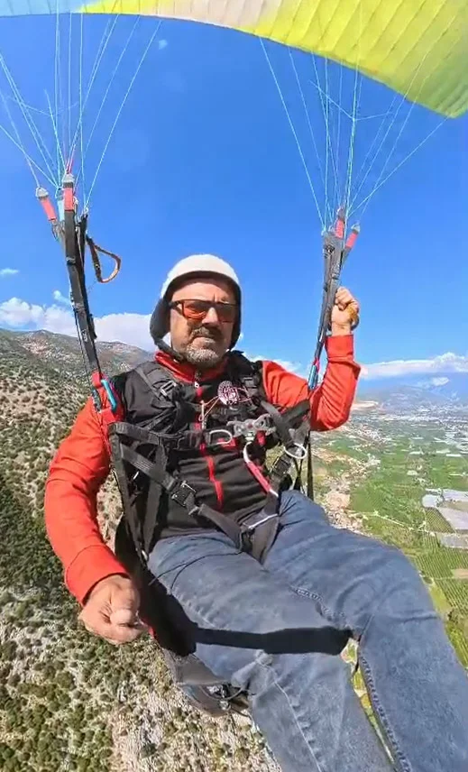 Antalya’da keşfedilen doğal rampada ilk yamaç paraşütü uçuşu