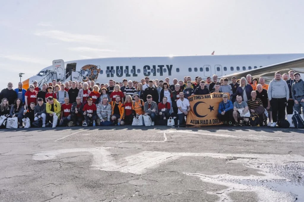Hull City, Corendon uçağıyla Antalya’da