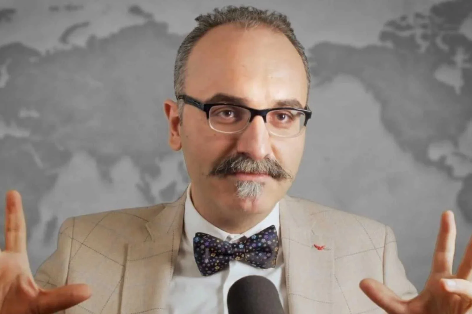Türk tarihçi isyan etti: “Türkiye’de turizm anormal pahalı”