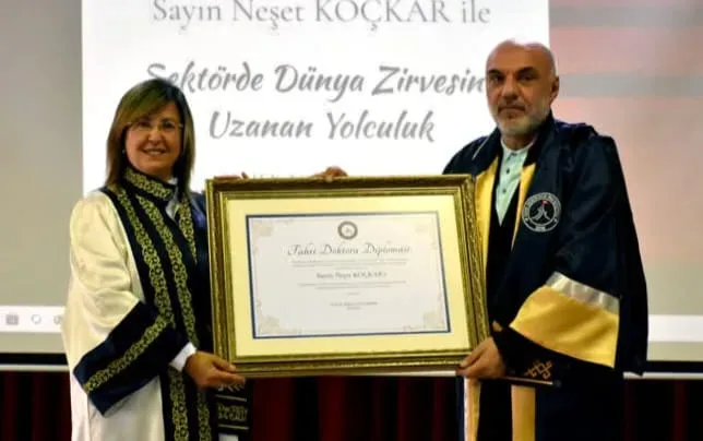 Neşet Koçkar’a Fahri Doktora ünvanı