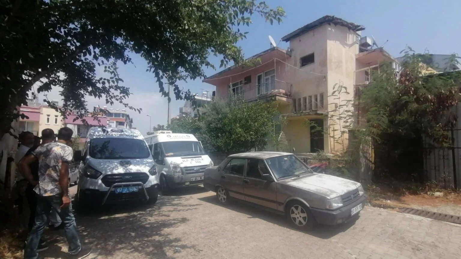 Otel çalışanı yatağında ölü bulundu