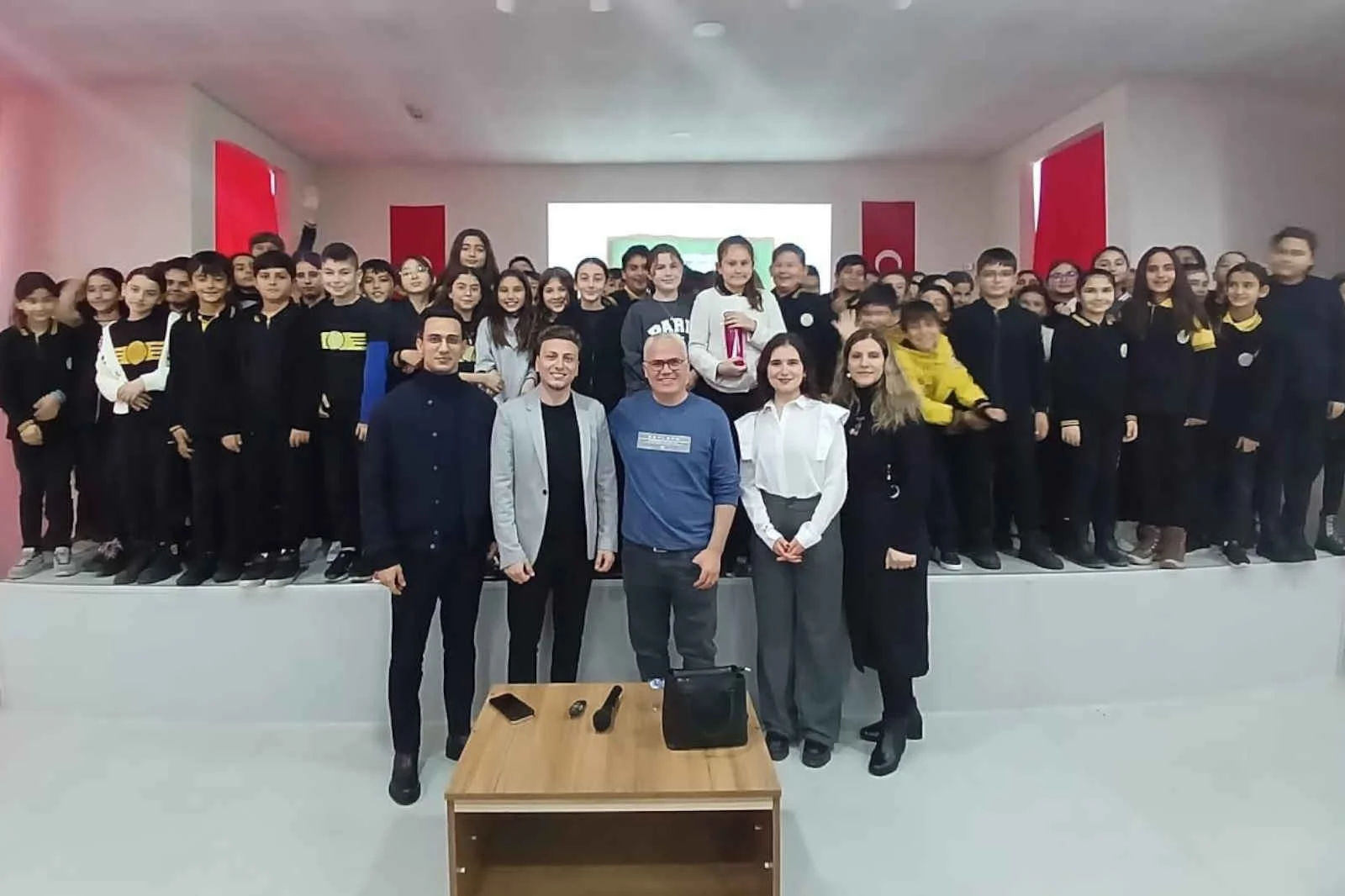 Megasaray Otelleri’nden öğrencilere Akran Zorbalığı Eğitimi