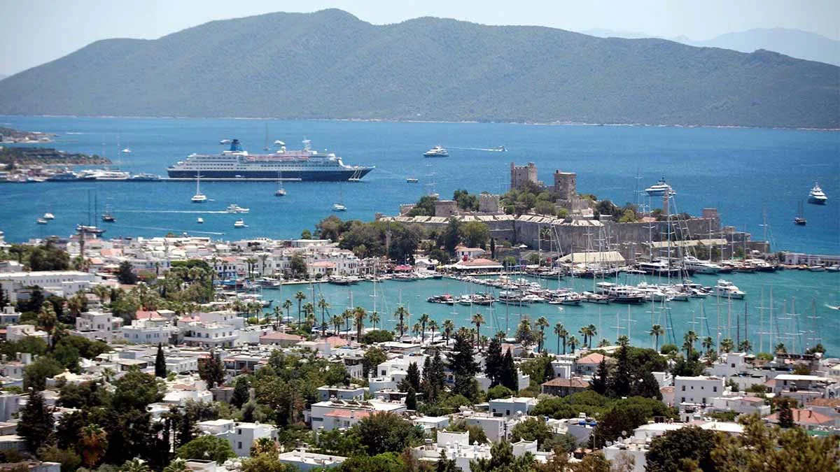 Muğla’da tüm zamanların turist rekoru kırıldı