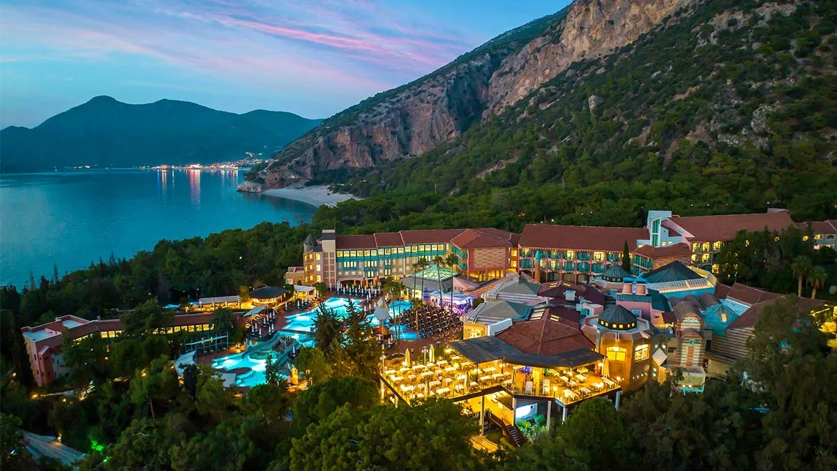 Jet2holidays’ten Liberty Hospitality Group’a Üstün Hizmet Kalitesi ödülü