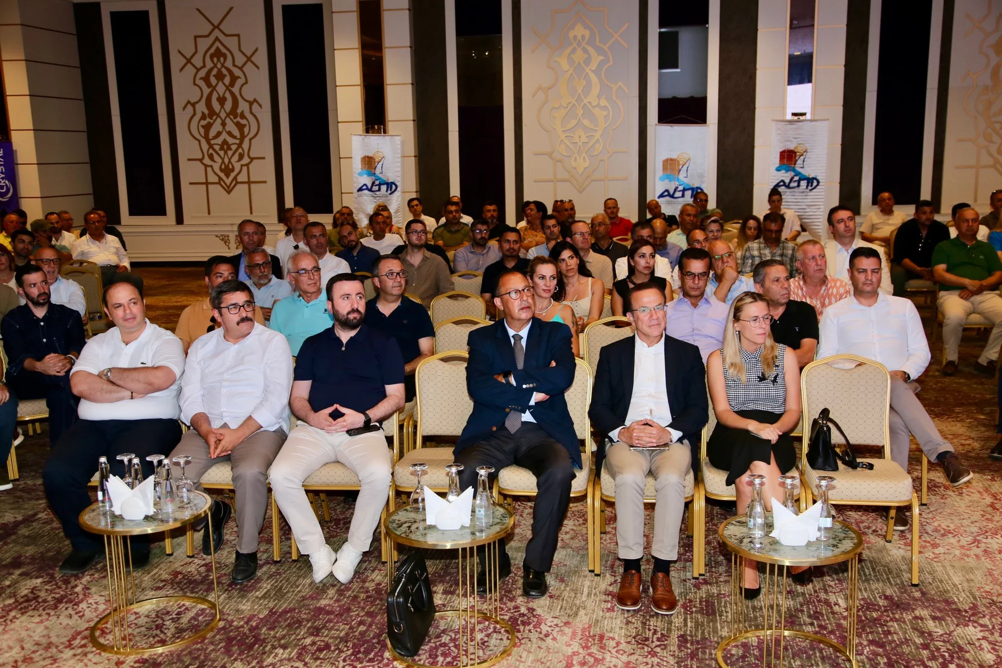 ALTİD sezonu kokteyl ve konferansla açtı