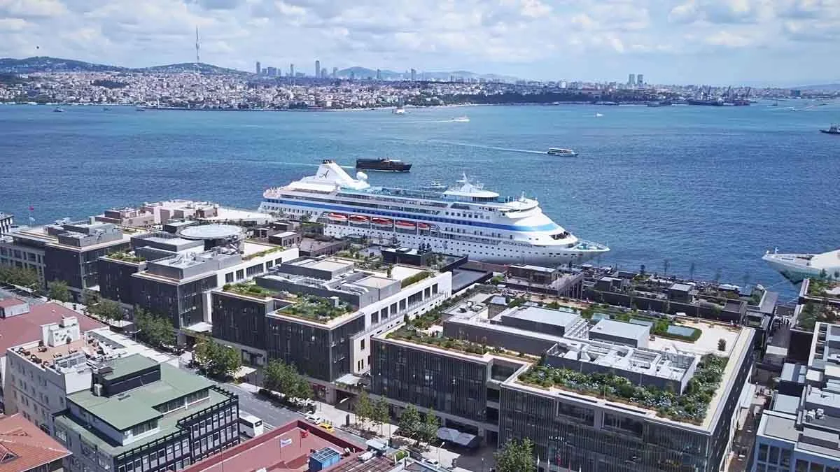 Kruvaziyer turizmi 2025’i rekorla kapatıyor