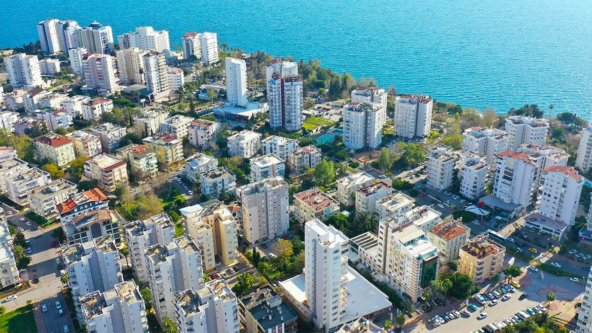 Ruslar gitti, Antalya'da kiralar düşmeye başladı