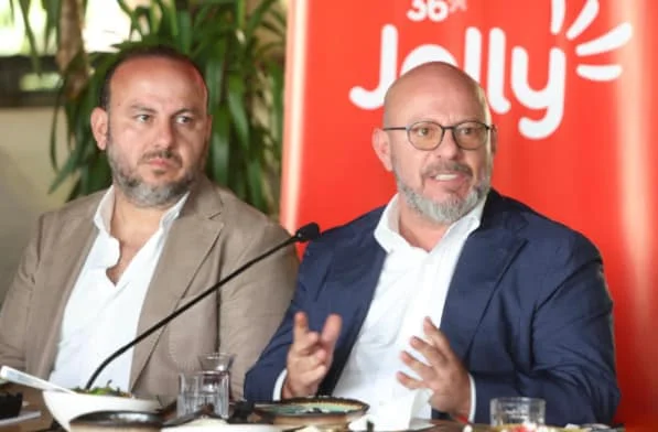 Turizm sektöründe vergiler ertelensin!