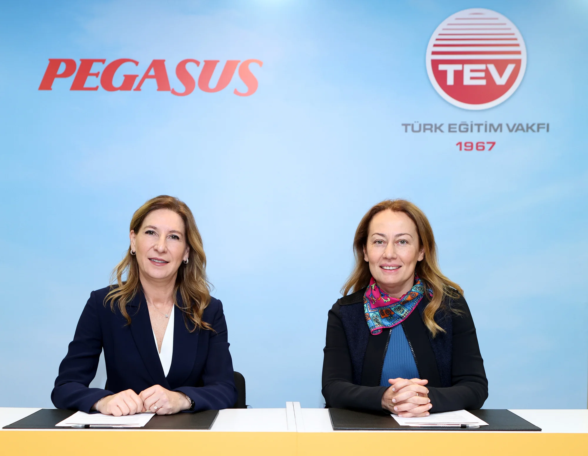 Pegasus ve TEV’den kız öğrencilere üniversite bursu
