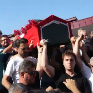 ATSO ve Antalya OSB Başkanı Ali Bahar, gözyaşları içinde toprağa verildi