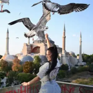Günde 2 bin turist bu pozu vermek için sıraya giriyor