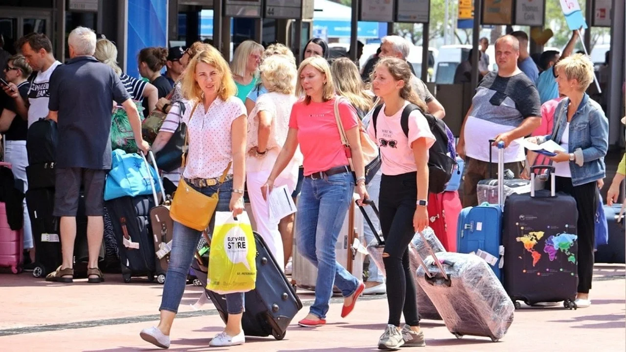 Ruslar için yurtdışı tatili lüks haline geliyor