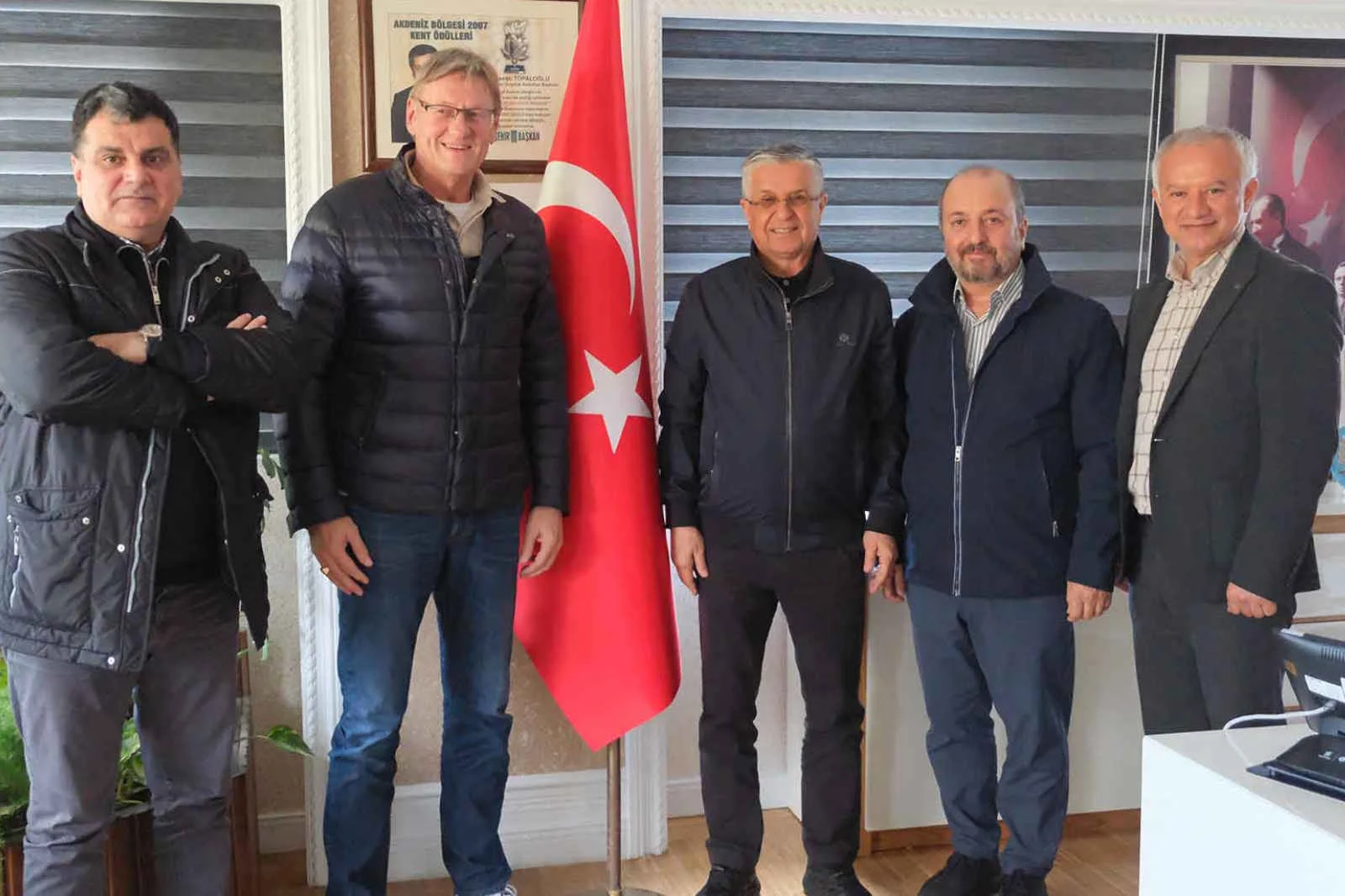 Olympos Teleferik’ten eğitime destek