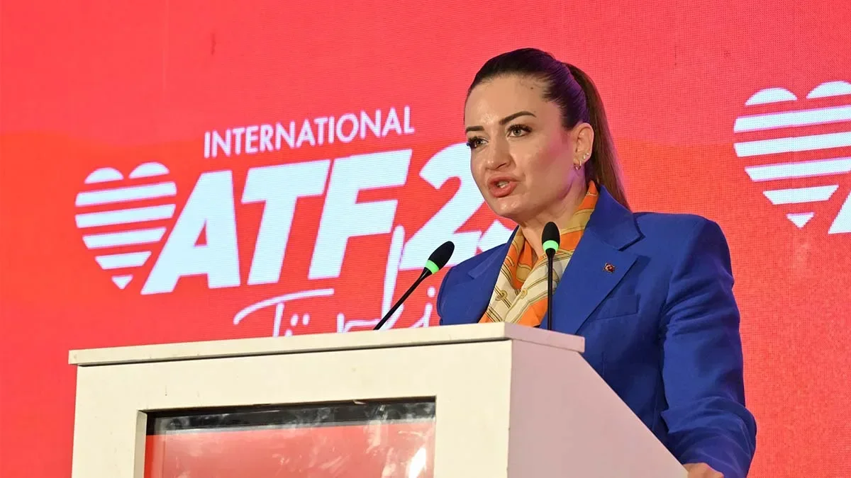 Büşra Özdemir: “Antalya turizmi büyürken halkın refahı da büyümelidir”