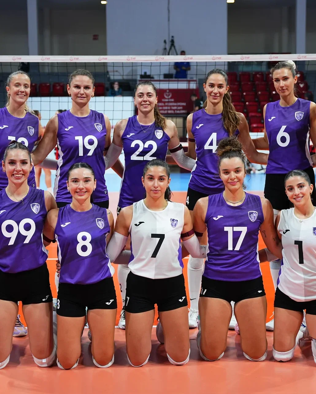 Sinnada Hotels, Afyon Belediye Yüntaş Kadın Voleybol Takımı'na isim sponsoru oldu