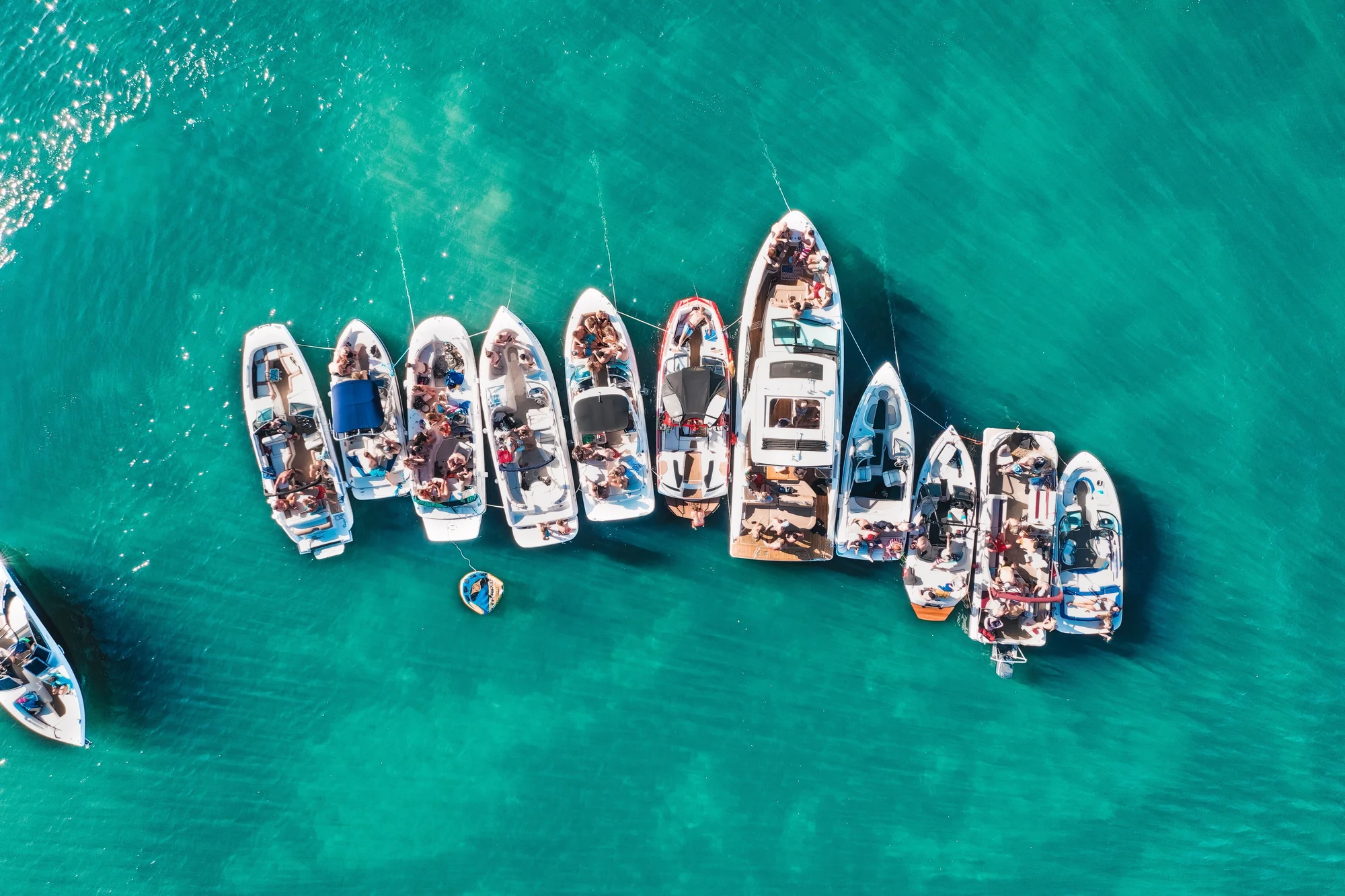 Rus turistlerin yeni gözdesi: Tekne turları