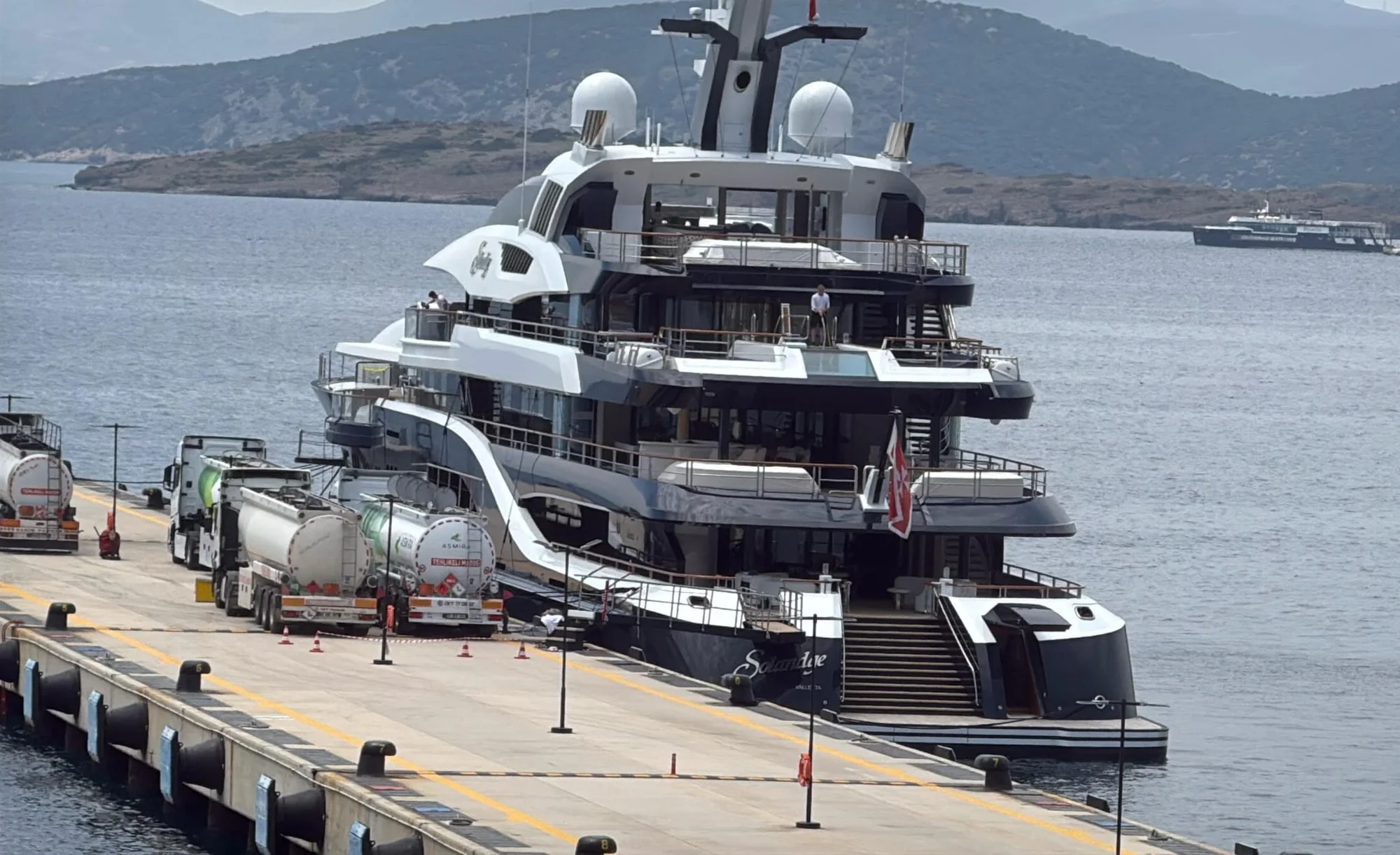 Yüzen saray Bodrum’da: 1 haftalık kirası 1.1 milyon euro, yakıt bedeli 5 milyon TL