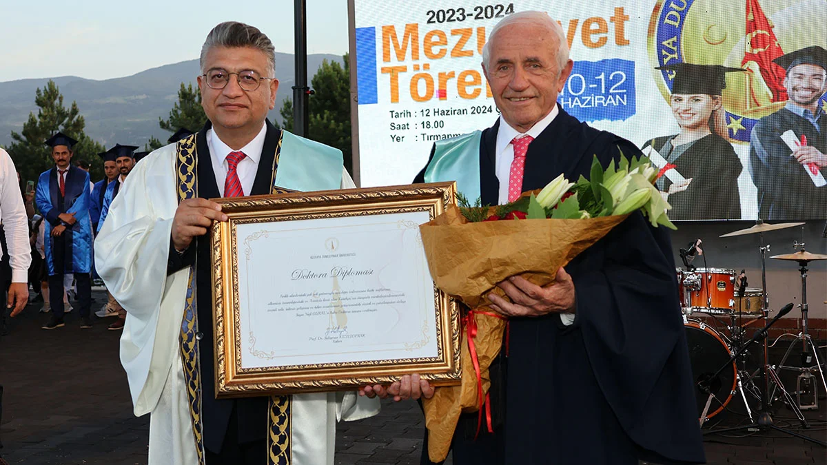 NG Kurucu Başkanı Nafi Güral’a fahri doktora unvanı verildi