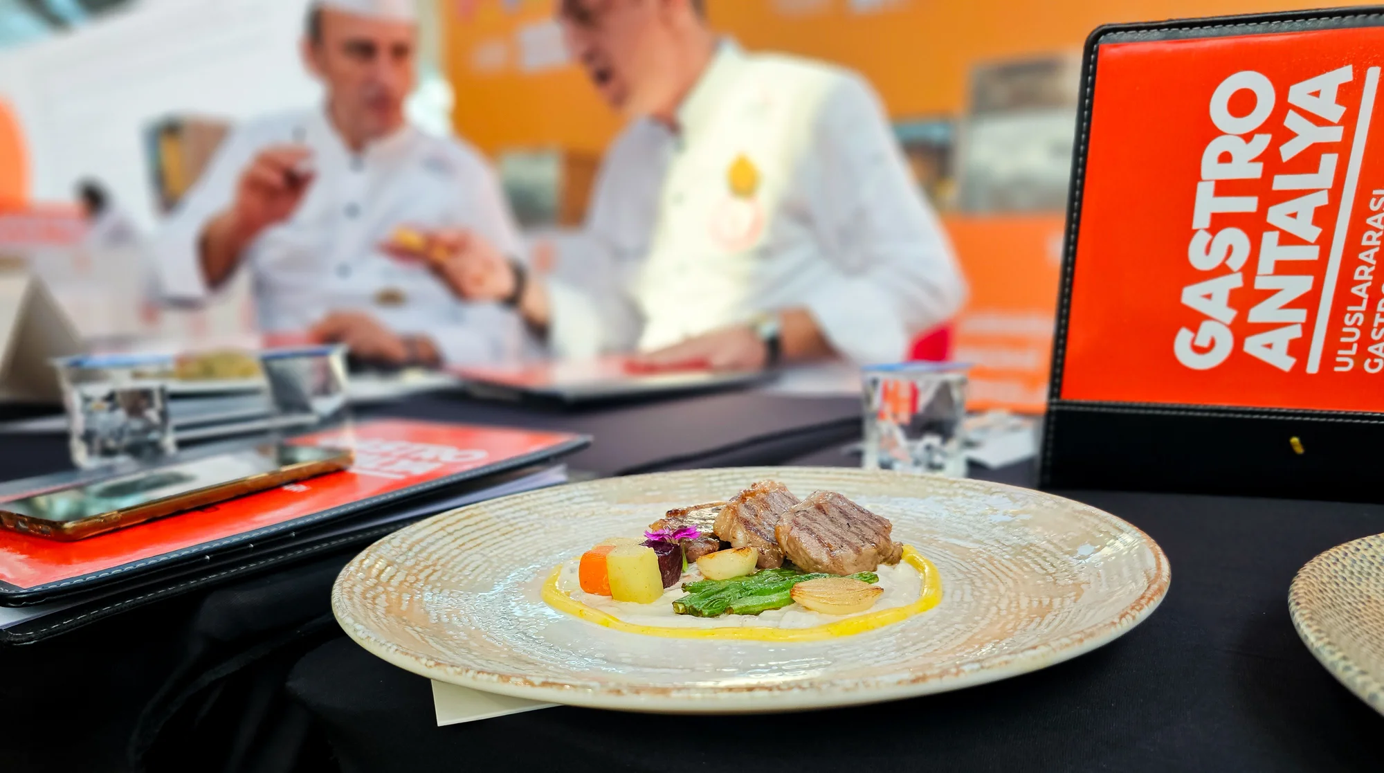 Avrupalı otel yatırımcıları Türk şefler için GastroAntalya’da